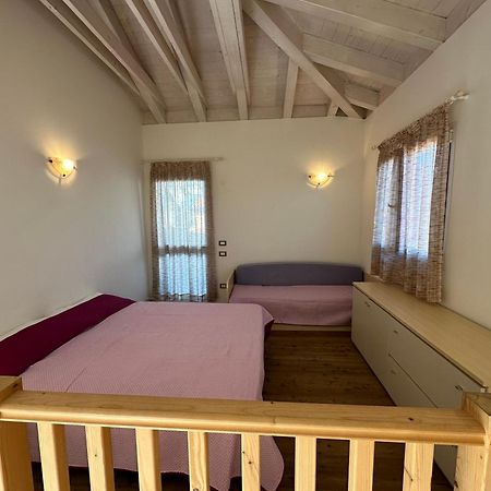 Residence Stefania Attici Su 2 Livelli - Agenzia Cocal Caorle Exteriör bild