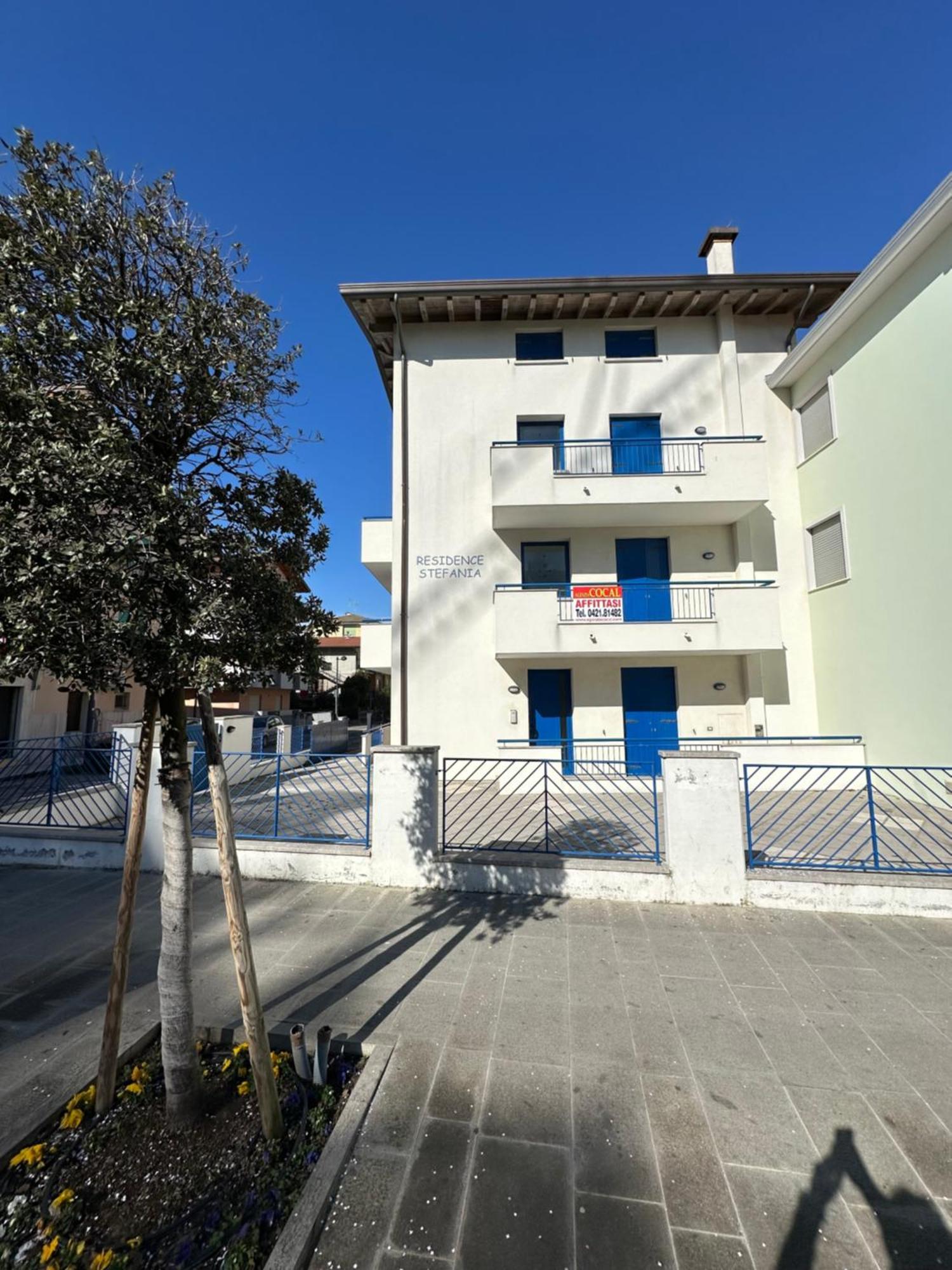 Residence Stefania Attici Su 2 Livelli - Agenzia Cocal Caorle Exteriör bild